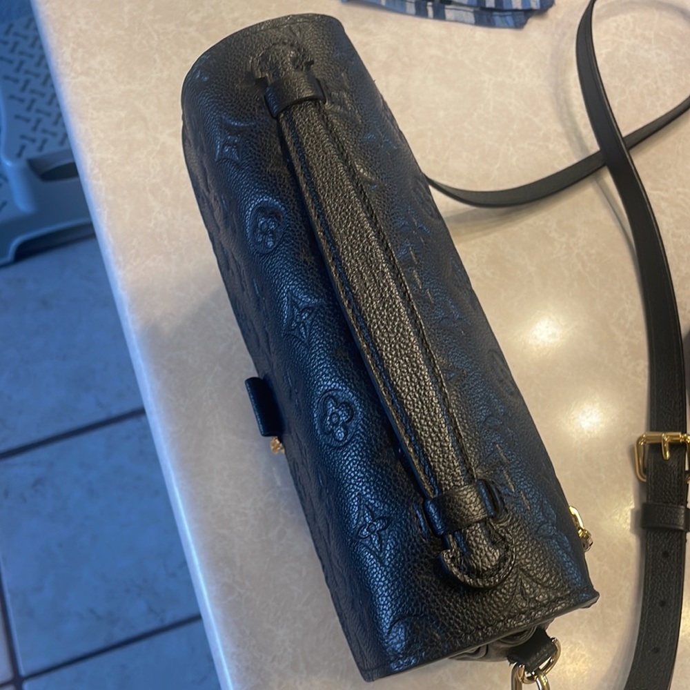Louis Vuitton Pochette Métis Empriente black - Picture 2 of 9